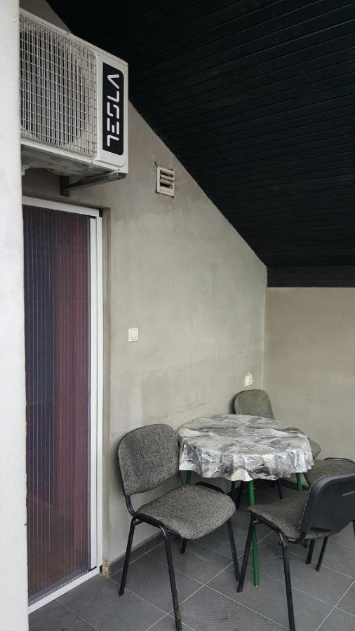 Apartmani Malina 3 Bijeljina Eksteriør bilde